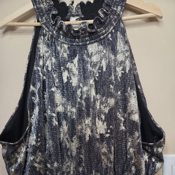 TAYLOR Elegant Floral Halter Dress NEW. - Picture 5 of 13